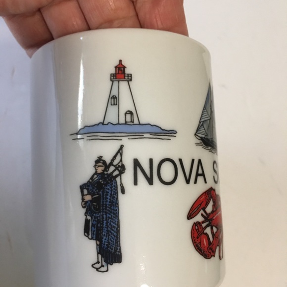 Mug Nova Scotia sailboat lobster lighthouse fisherman EUC - Picture 4 of 7